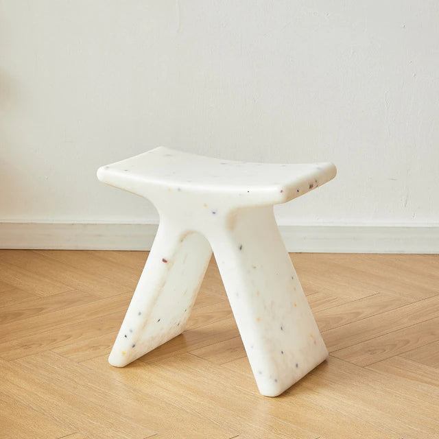 Speculate Stool