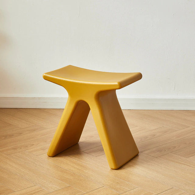 Speculate Stool